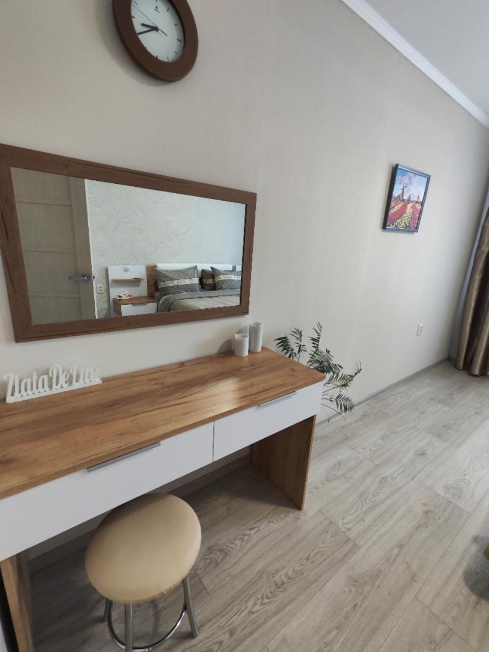 Appartamento Zlata De Luxe Ivano-Frankivsk Esterno foto